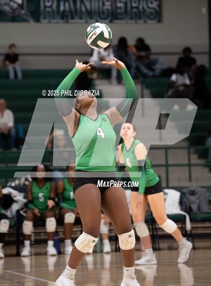 Thumbnail 1 in Huntsville @ Rudder photogallery.