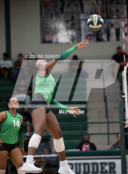 Thumbnail 3 in Huntsville @ Rudder photogallery.