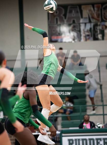 Thumbnail 1 in Huntsville @ Rudder photogallery.