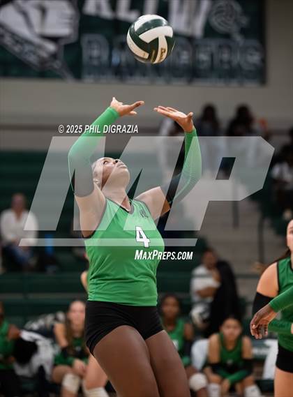 Thumbnail 3 in Huntsville @ Rudder photogallery.