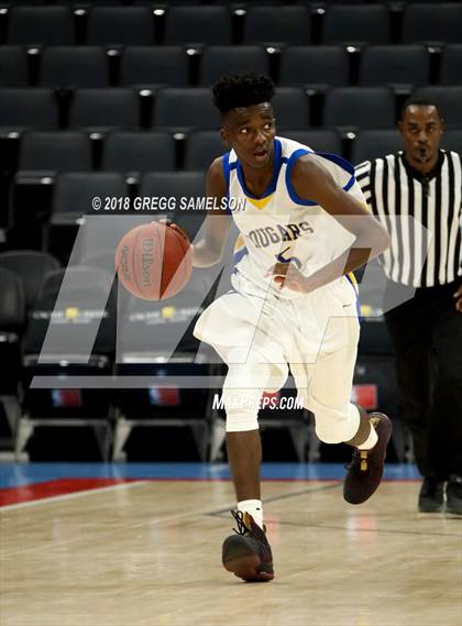 Thumbnail 1 in Del Campo vs Rocklin (@ Golden 1 Center) photogallery.