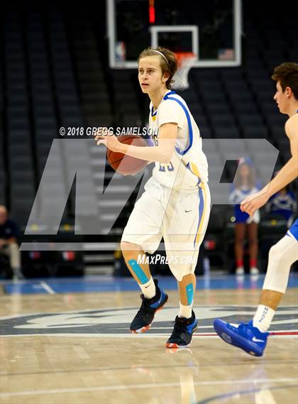 Thumbnail 2 in Del Campo vs Rocklin (@ Golden 1 Center) photogallery.