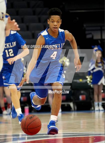 Thumbnail 3 in Del Campo vs Rocklin (@ Golden 1 Center) photogallery.