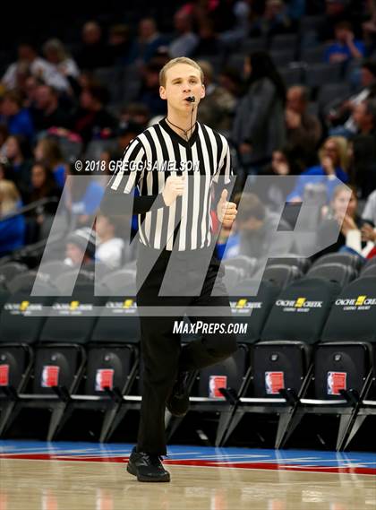 Thumbnail 1 in Del Campo vs Rocklin (@ Golden 1 Center) photogallery.