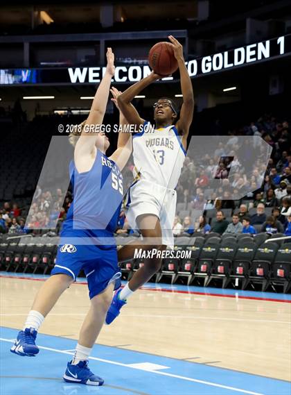 Thumbnail 2 in Del Campo vs Rocklin (@ Golden 1 Center) photogallery.