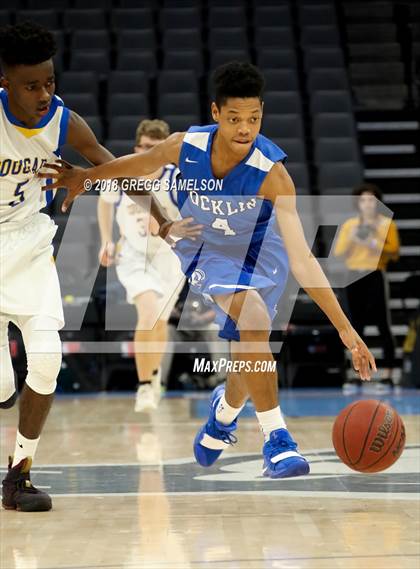Thumbnail 2 in Del Campo vs Rocklin (@ Golden 1 Center) photogallery.