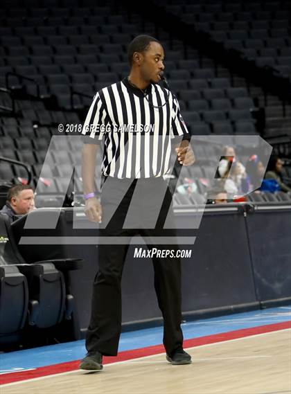 Thumbnail 3 in Del Campo vs Rocklin (@ Golden 1 Center) photogallery.