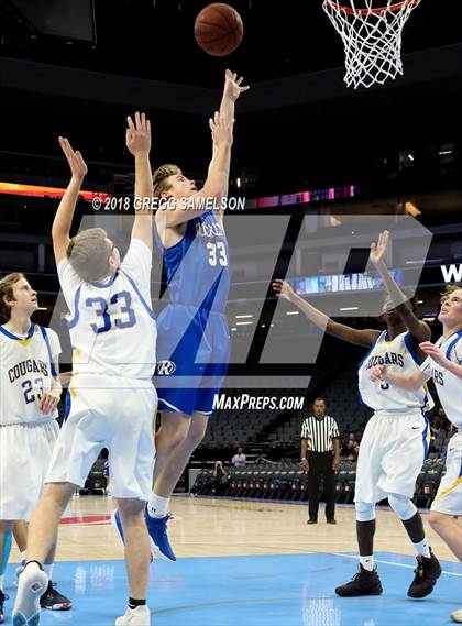 Thumbnail 3 in Del Campo vs Rocklin (@ Golden 1 Center) photogallery.
