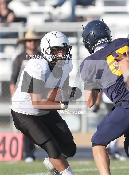 Thumbnail 2 in Golden West @ Arroyo Grande photogallery.