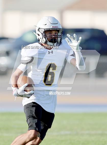 Thumbnail 3 in Golden West @ Arroyo Grande photogallery.