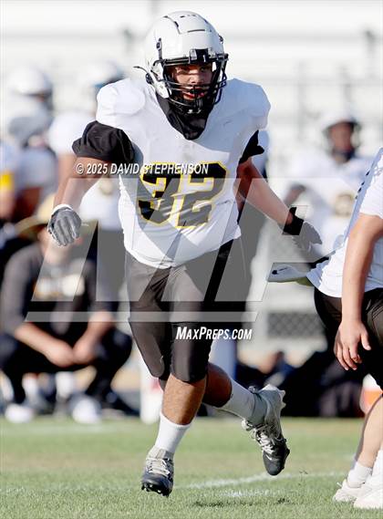 Thumbnail 3 in Golden West @ Arroyo Grande photogallery.