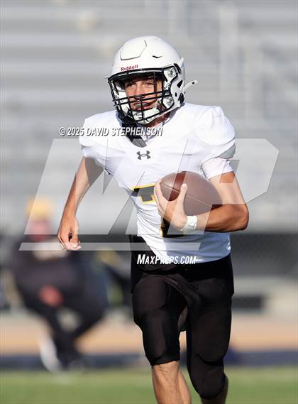 Thumbnail 3 in Golden West @ Arroyo Grande photogallery.