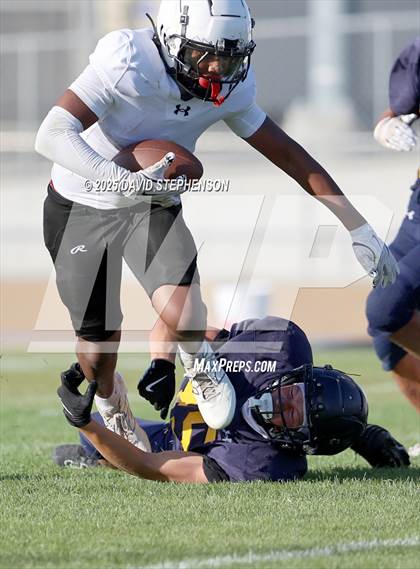 Thumbnail 3 in Golden West @ Arroyo Grande photogallery.