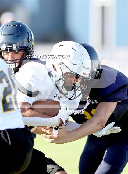 Thumbnail 2 in Golden West @ Arroyo Grande photogallery.
