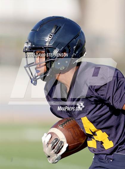 Thumbnail 1 in Golden West @ Arroyo Grande photogallery.