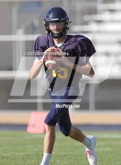 Thumbnail 2 in Golden West @ Arroyo Grande photogallery.