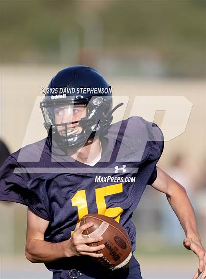 Thumbnail 2 in Golden West @ Arroyo Grande photogallery.