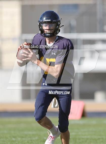 Thumbnail 3 in Golden West @ Arroyo Grande photogallery.