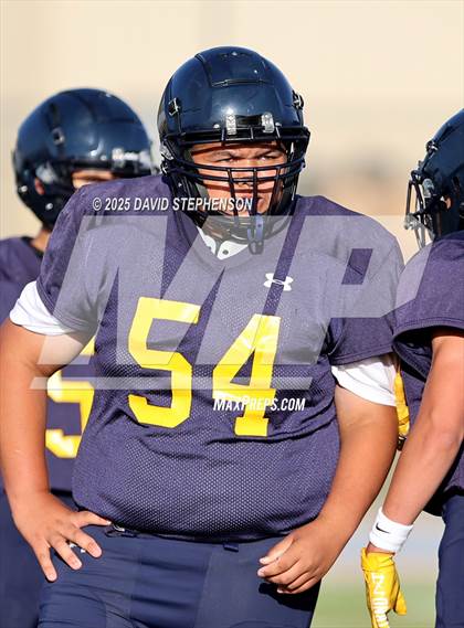 Thumbnail 3 in Golden West @ Arroyo Grande photogallery.