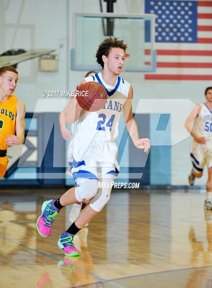Thumbnail 2 in McDowell vs. A.C. Reynolds (MAC 3A/4A Semifinal Playoff) photogallery.