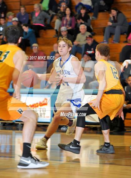 Thumbnail 2 in McDowell vs. A.C. Reynolds (MAC 3A/4A Semifinal Playoff) photogallery.