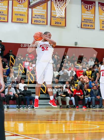 Thumbnail 3 in Westchester vs. Fairfax (CIF LACS D1 Final)  photogallery.