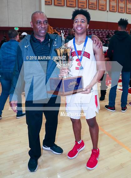 Thumbnail 3 in Westchester vs. Fairfax (CIF LACS D1 Final)  photogallery.