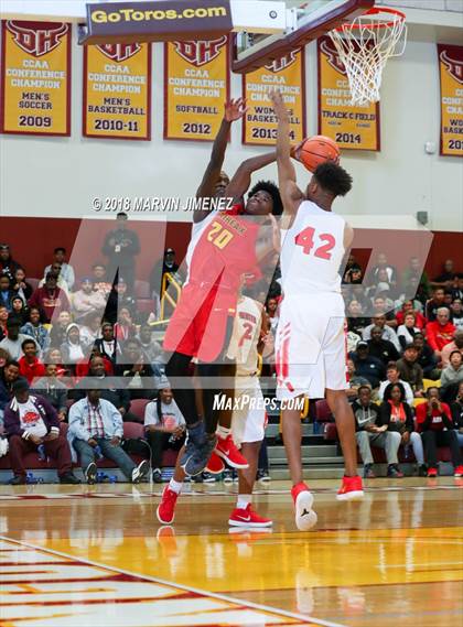 Thumbnail 2 in Westchester vs. Fairfax (CIF LACS D1 Final)  photogallery.