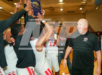 Thumbnail 3 in Westchester vs. Fairfax (CIF LACS D1 Final)  photogallery.