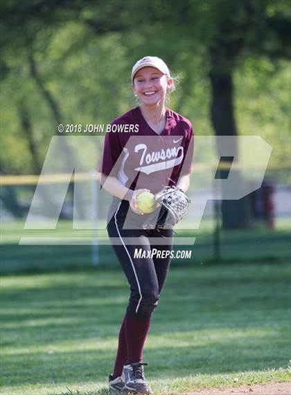 Thumbnail 3 in Towson @ Dulaney photogallery.
