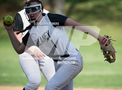 Thumbnail 2 in Towson @ Dulaney photogallery.