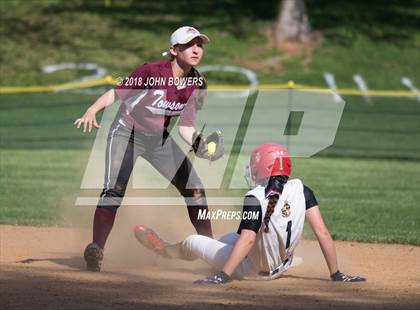 Thumbnail 3 in Towson @ Dulaney photogallery.
