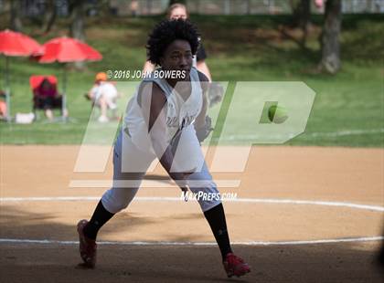 Thumbnail 3 in Towson @ Dulaney photogallery.