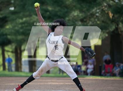 Thumbnail 3 in Towson @ Dulaney photogallery.