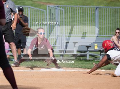 Thumbnail 3 in Towson @ Dulaney photogallery.