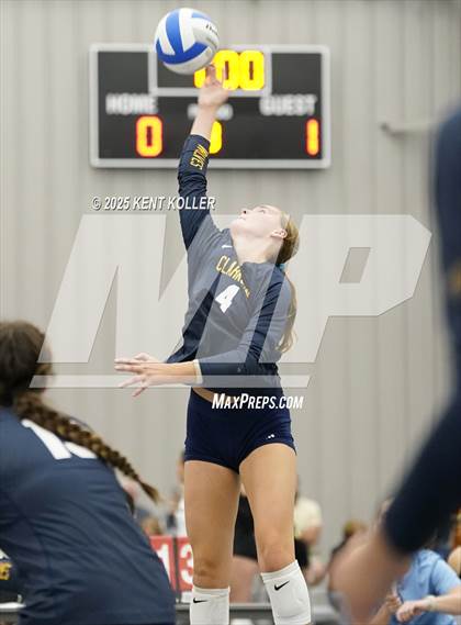 Thumbnail 2 in Bedford vs. Clarkston (Motor City Power Series) photogallery.