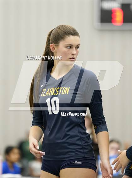 Thumbnail 1 in Bedford vs. Clarkston (Motor City Power Series) photogallery.