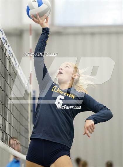 Thumbnail 1 in Bedford vs. Clarkston (Motor City Power Series) photogallery.