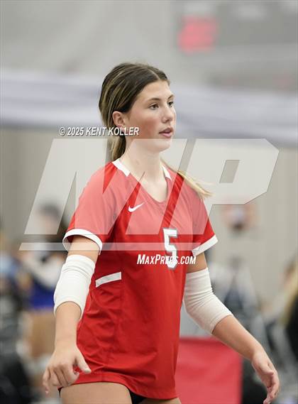 Thumbnail 3 in Bedford vs. Clarkston (Motor City Power Series) photogallery.