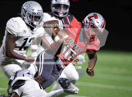 Thumbnail 3 in Randle @ Fort Bend Travis photogallery.