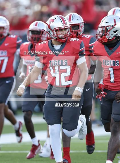 Thumbnail 2 in Randle @ Fort Bend Travis photogallery.