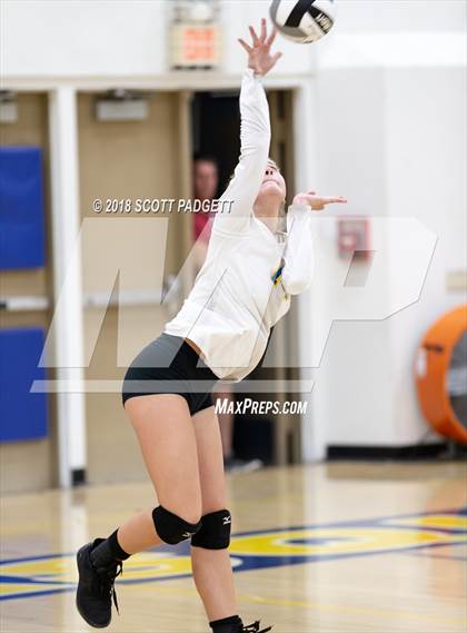 Thumbnail 3 in Imperial vs. San Pasqual (CIF SDS Division III Playoff) photogallery.