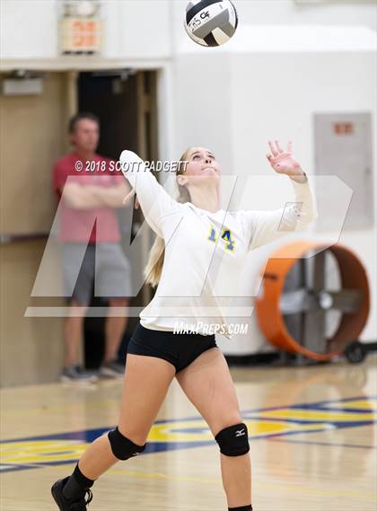 Thumbnail 1 in Imperial vs. San Pasqual (CIF SDS Division III Playoff) photogallery.