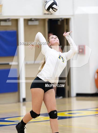 Thumbnail 2 in Imperial vs. San Pasqual (CIF SDS Division III Playoff) photogallery.