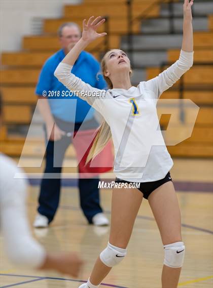 Thumbnail 3 in Imperial vs. San Pasqual (CIF SDS Division III Playoff) photogallery.