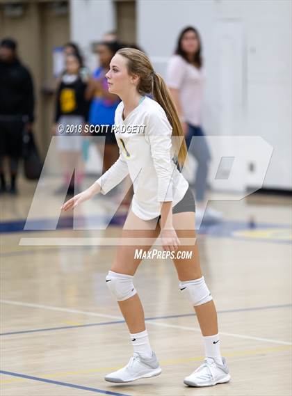 Thumbnail 3 in Imperial vs. San Pasqual (CIF SDS Division III Playoff) photogallery.
