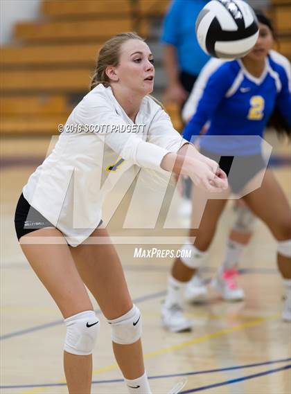 Thumbnail 1 in Imperial vs. San Pasqual (CIF SDS Division III Playoff) photogallery.