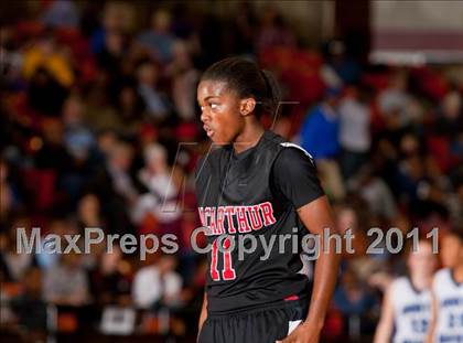 Thumbnail 2 in North Crowley vs. MacArthur (5A Regional Semifinals) photogallery.