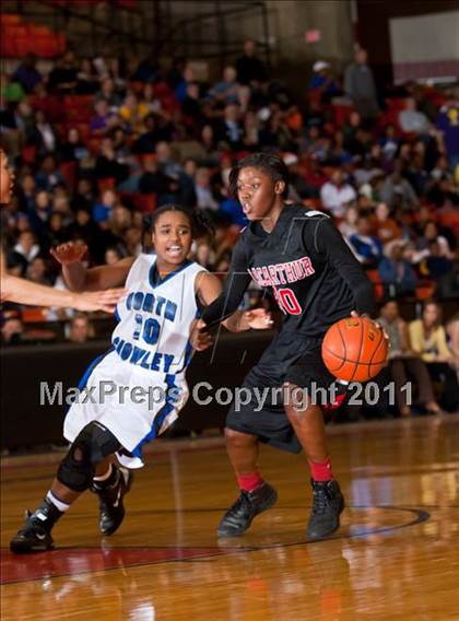 Thumbnail 3 in North Crowley vs. MacArthur (5A Regional Semifinals) photogallery.