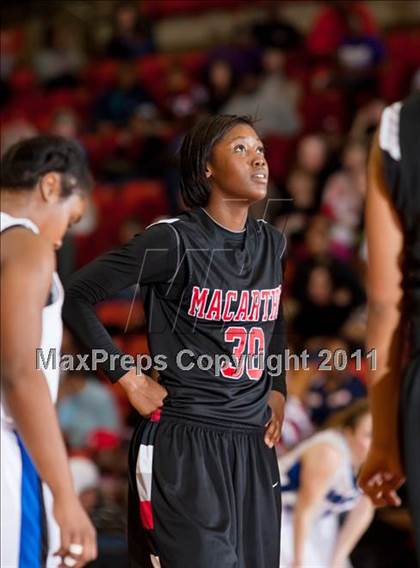 Thumbnail 2 in North Crowley vs. MacArthur (5A Regional Semifinals) photogallery.